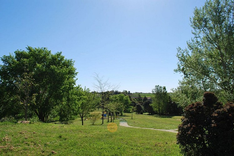 Aire de Pique Nique du Parc