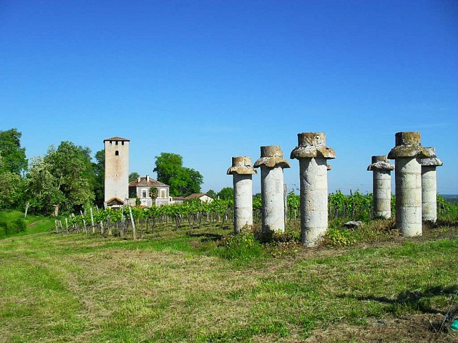 Village de Cazeneuve