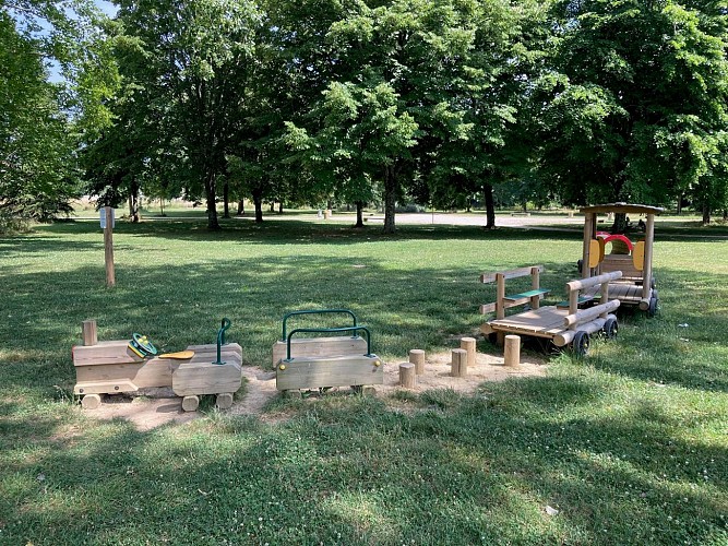 Aire de jeux du Parc du Couloumé