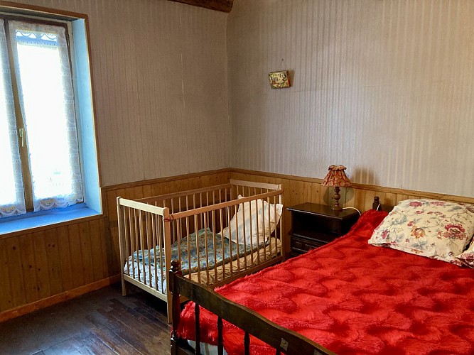 Chambre 2 meublé de Lafaux