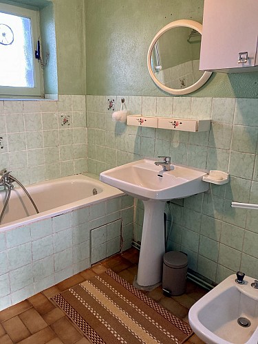 Salle de bain meublé de Lafaux