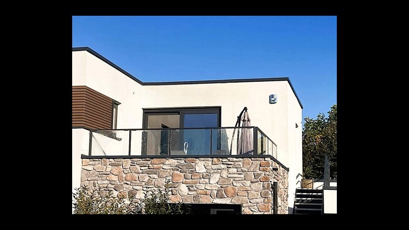 WebMeublé Vacances Sweet Dreams Visé_Façade_02-2025