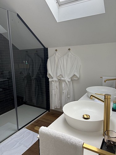 Chachadelouplajavanaise (3)