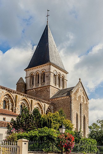 Église Saint Sauveur 