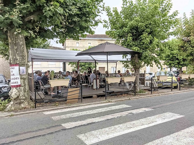 Chez_Sylvie_by_Malvina_-_Pujols_-_Emmanuel_Gaye_OTCP_2022 (6)