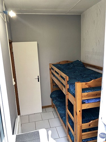 CHAMBRE ENFANT GITE 2
