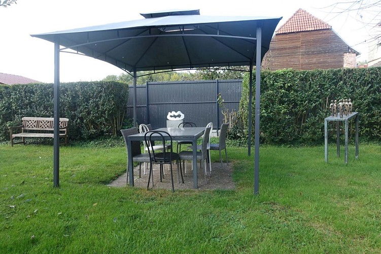 Le jardin du gîte le Nid à Oberhaslach