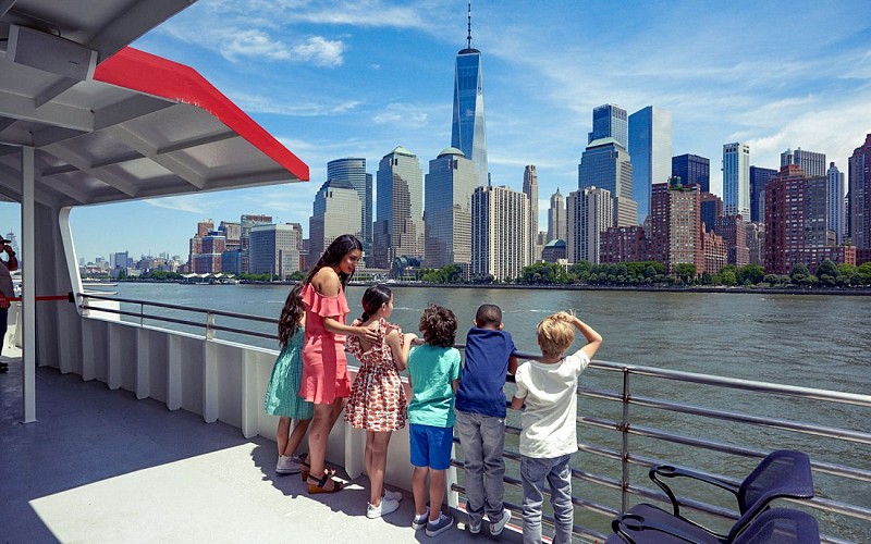 Circle Line: Statue of Liberty Cruise