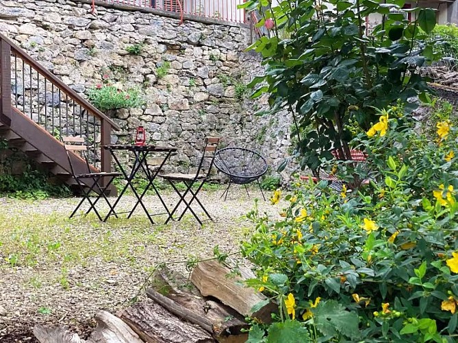 CHEZ PEGOT