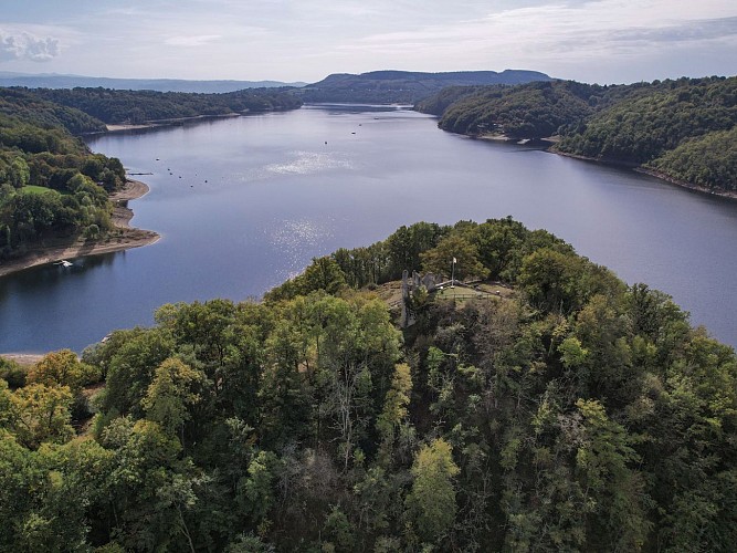 Retenue de Bort-les-Orgues (site de pêche)