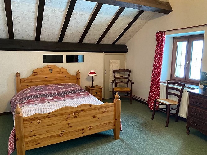 Fermette du Patural  10 personnes - MENUDIER Marie Thérèse