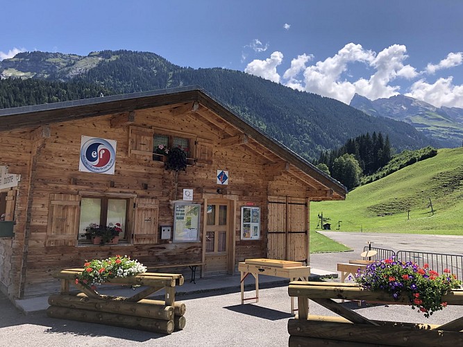 Cluses Arve & montagnes Tourisme - Bureau du Reposoir