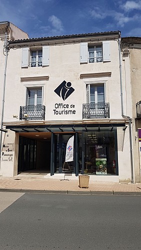 Bureau d'information touristique montguyon_1