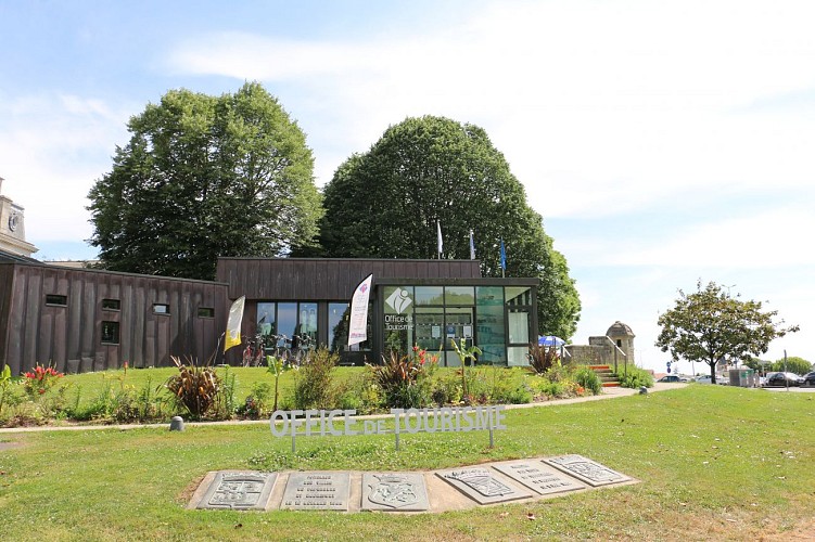 Bureau d'Information Touristique de Rochefort_5