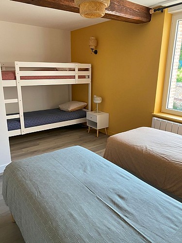 Chambre 1er etage-lits simples