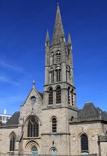 Saint-Pierre-du-Queyroix Church