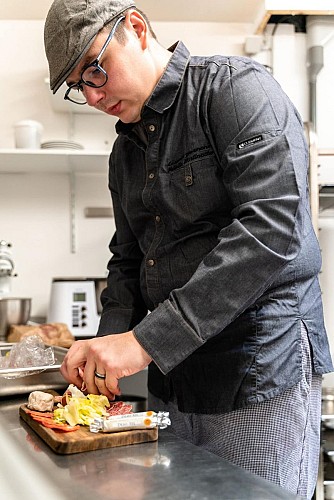 363797043_247015164813619_4364926403605175795_n