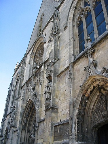 L'église Saint-Jean-Baptiste