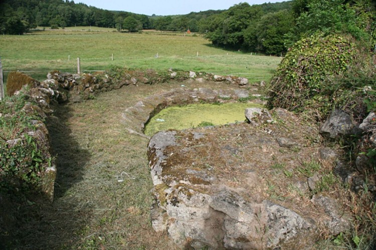 La fontaine et le lavoir du Bourg