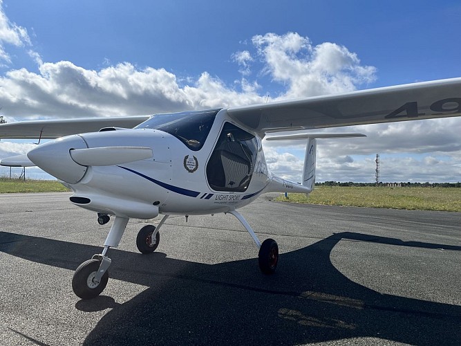 Association Fly Anjou - ULM, à l'aéroport Angers-Loire
