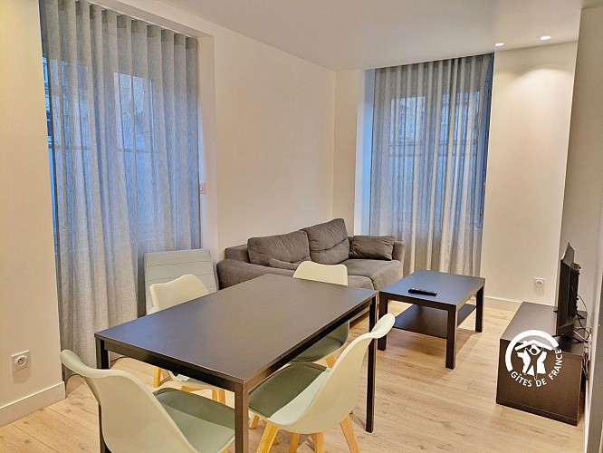 APPART N°1, PARKING ET TERRASSE, CROSSARDIÈRE