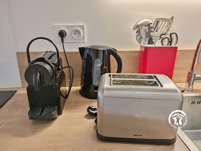 APPART N°1, PARKING ET TERRASSE, CROSSARDIÈRE