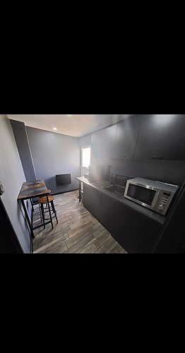 20250227_102532_Airbnb