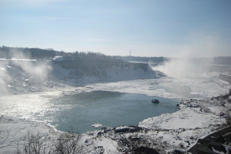 Vue sur les chutes des Etats Unis