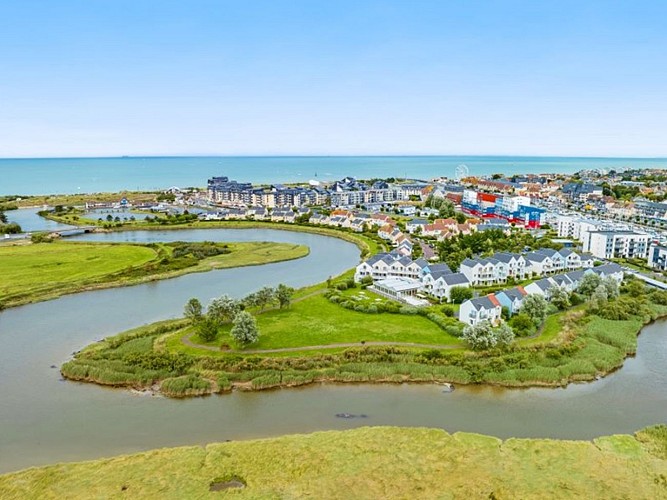 vue aérienne  Pierre et Vacances