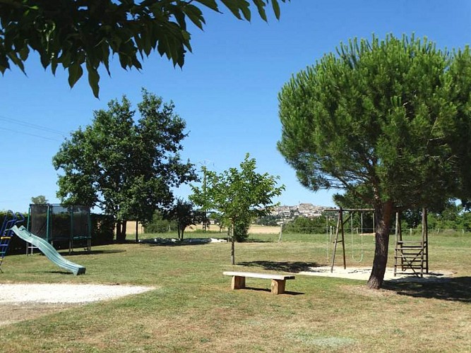 HLOAQU047FS003I9_espace_jeux_communs