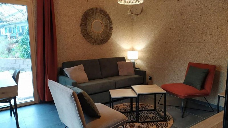 Second salon au rez-de-chaussée.