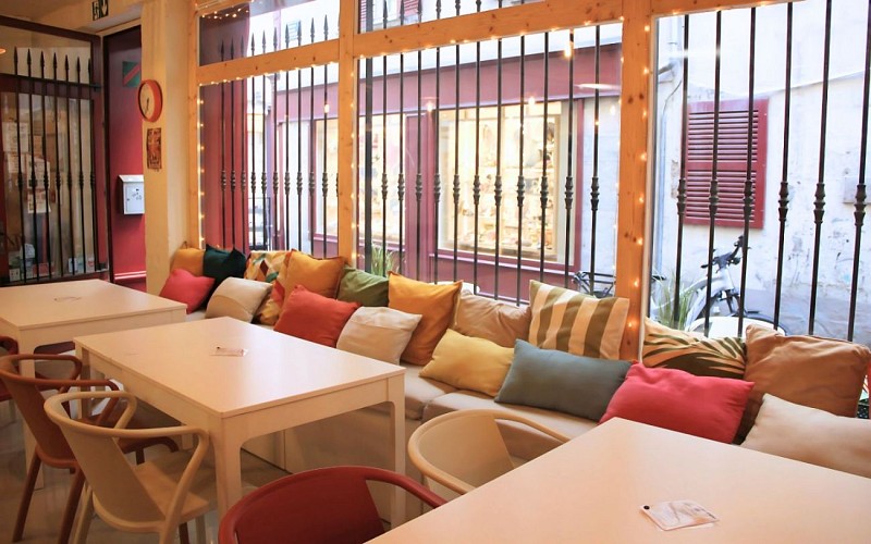 Intérieur 2 - Le Menteur Café Ludique