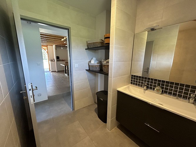 2025 - ARUE - La Grange de Routgé - Salle de bain - ©M. DESCAT (1)