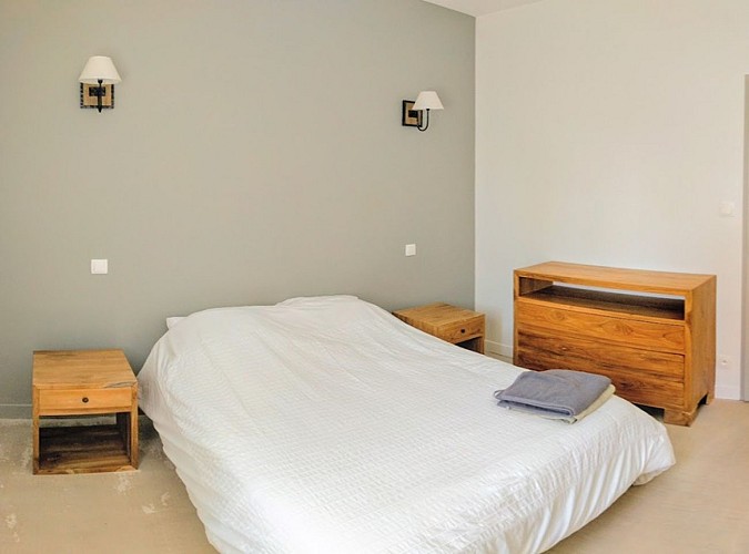 saint colomb de lauzun-ostau-chambre 2