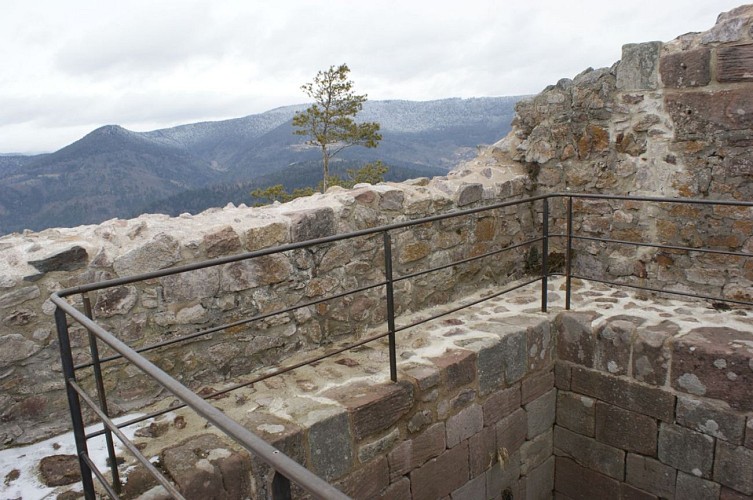 LE CHÂTEAU DE BILSTEIN-AUBURE