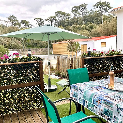 Appartement dans résidence avec jardin, belle terrasse et piscine collective