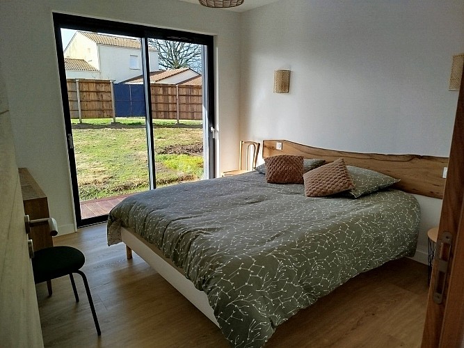 courlay-gite-des-peupliers-chambre1