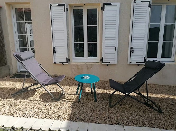 saint-amand-sur-sevre-le-petit-gite-du-fou-jardin