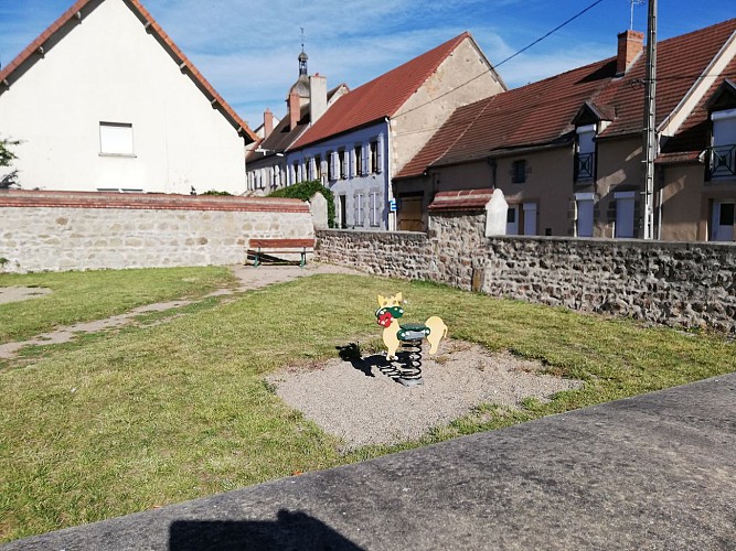 Aire d'accueil et de services de Montmarault