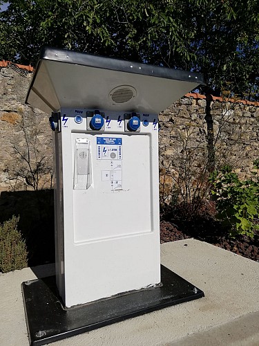 Aire d'accueil et de services de Montmarault