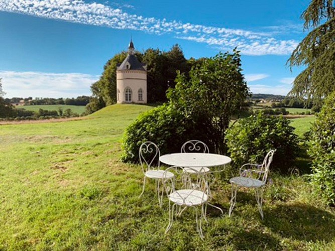 825477c2-912b-4001-b02f-e54d5475babf