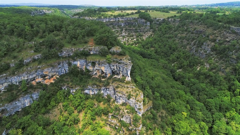 Les parois rocheuses