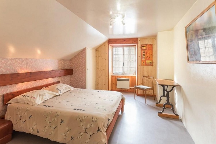 262934-3_H70G004024_5a2165216a450_4