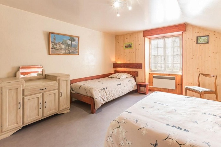 262934-4_H70G004024_5a216521e5320_5