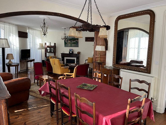 Meublé l'Atypique - Pau - salle à manger