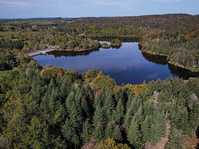 Le lac du Taurons