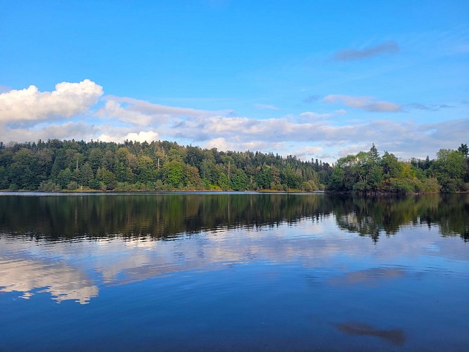 Le lac du Taurons
