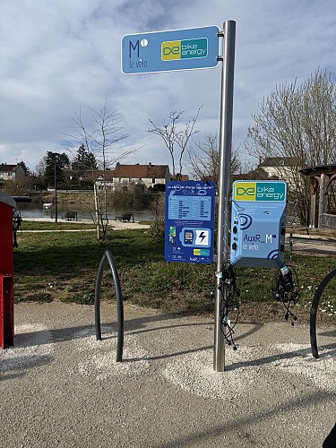 Halte Monéteau vélo