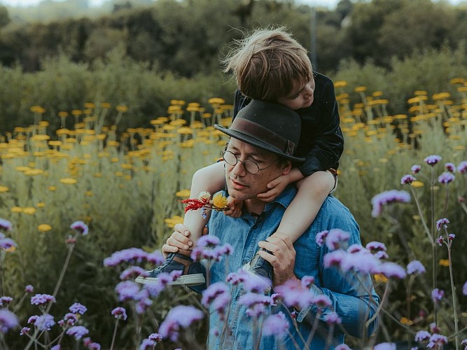 Les Fleurs de la Clarté - Saint-Jouin - Thomas Leonard