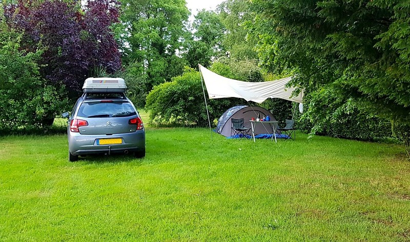Camping Sous Les Etoiles Normandie - Saint-Martin-des-Besaces